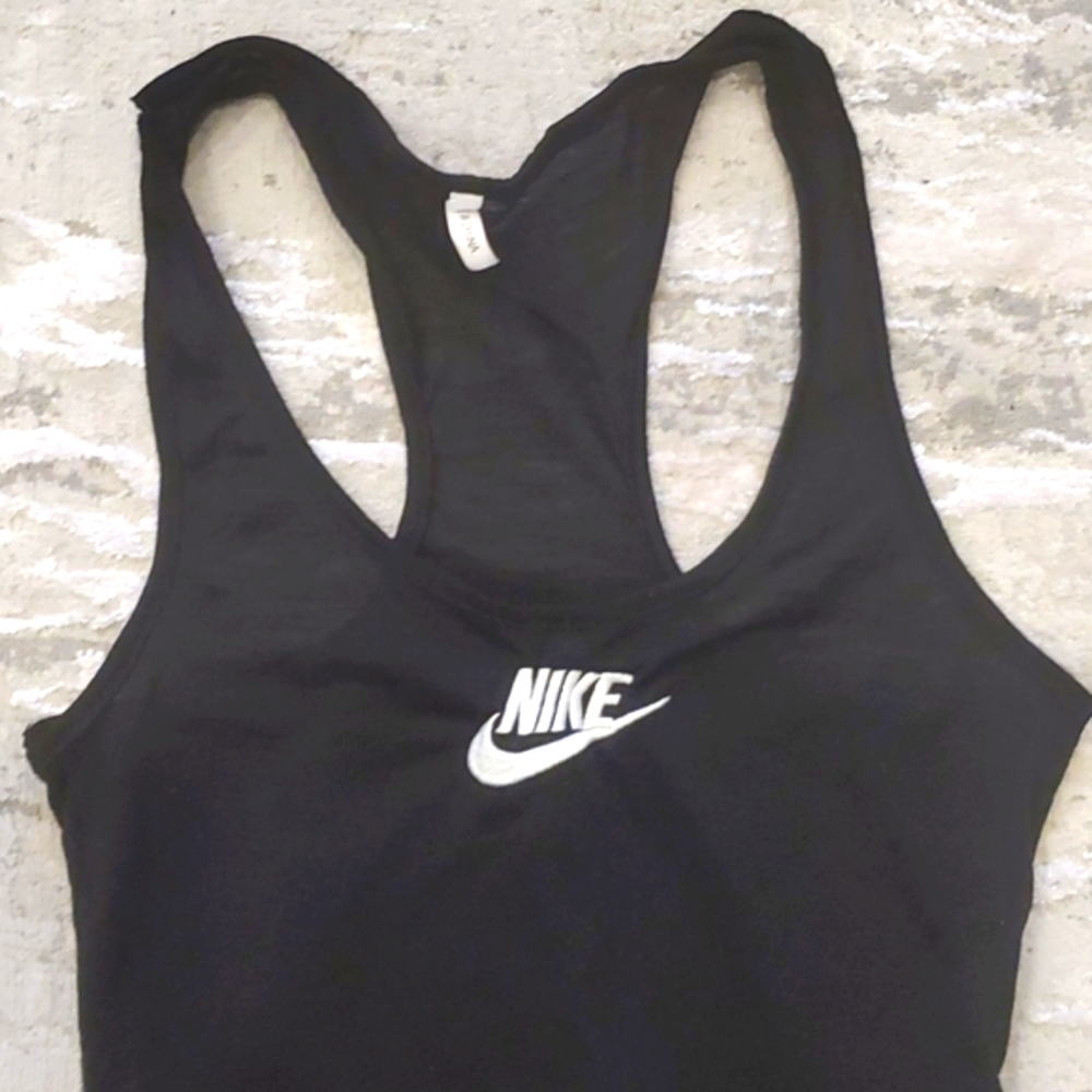 Nike Tank Top - Picture 2 of 4